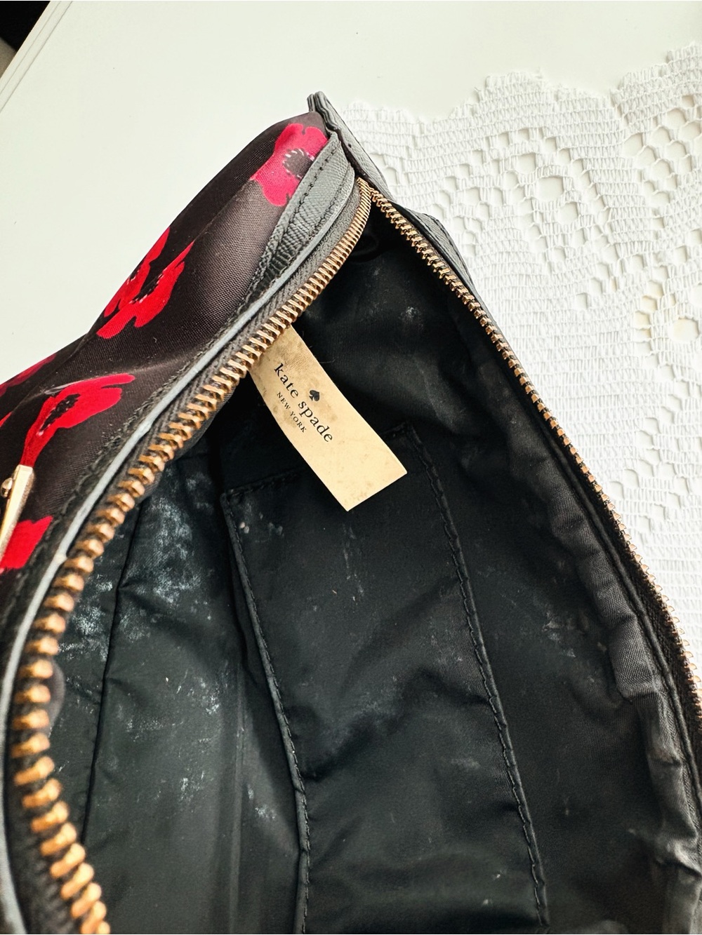 Kate Spade Wilson Road Mini Poppy Jodi Cosmetic Pouch ♠️✨ - Picture 5 of 5